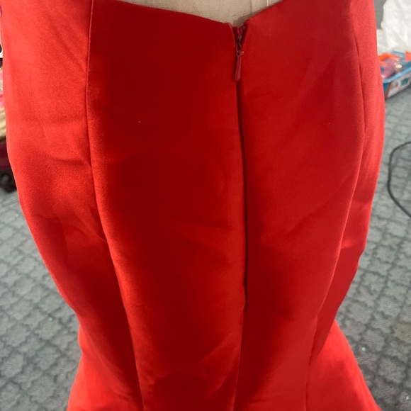 Brand new red dress - Picture 5 of 9